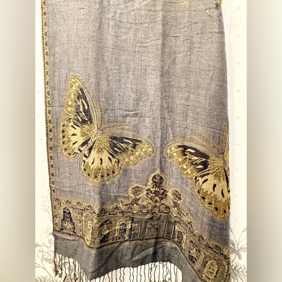 Butterfly Patterned Scarf in Gray and Gold - Picture 2 of 4